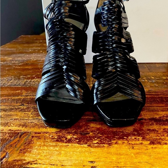 Calvin Klein Black 7.5 Women’s sandals - Picture 2 of 6